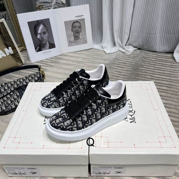 men Alexander McQueen shoes-008